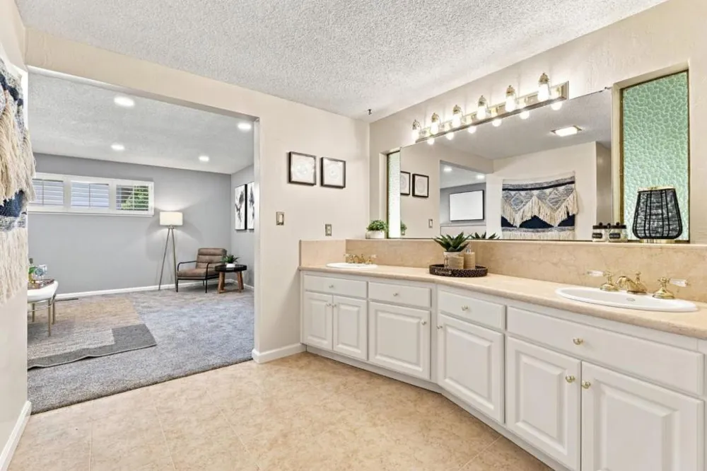 1427 Glen Ellen Way San Jose, CA 95125