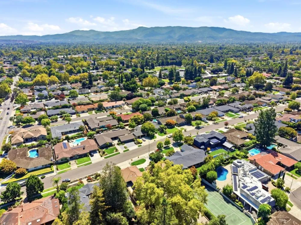 1427 Glen Ellen Way San Jose, CA 95125