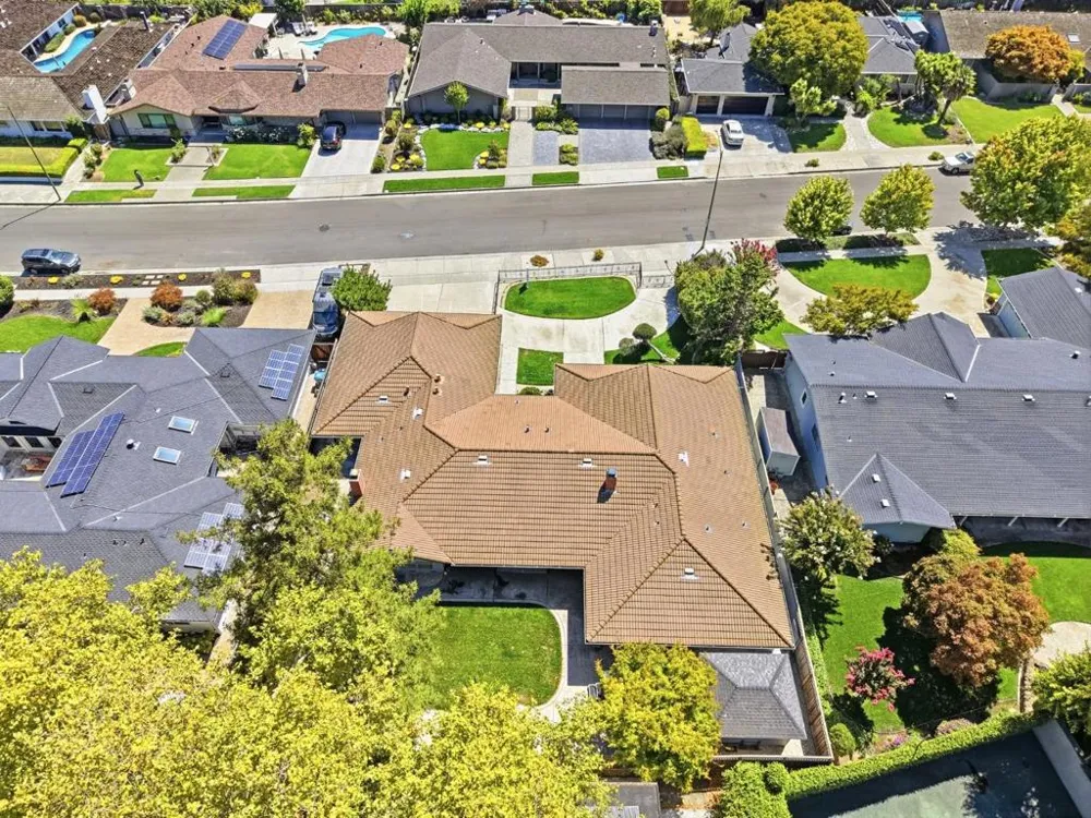 1427 Glen Ellen Way San Jose, CA 95125