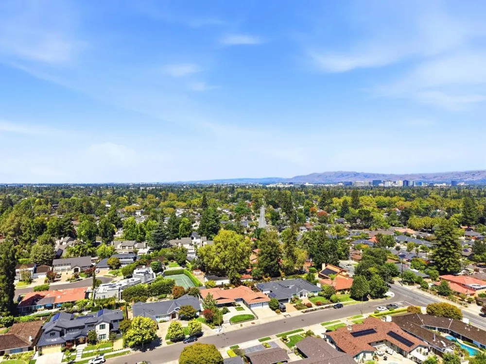 1427 Glen Ellen Way San Jose, CA 95125