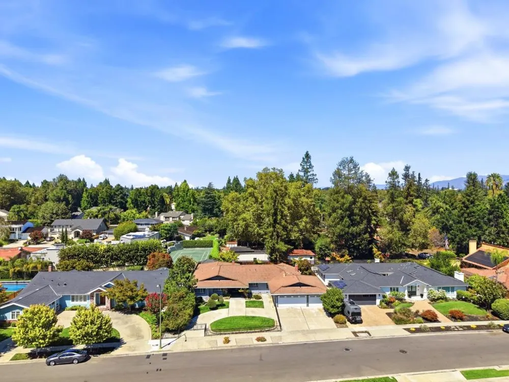 1427 Glen Ellen Way San Jose, CA 95125