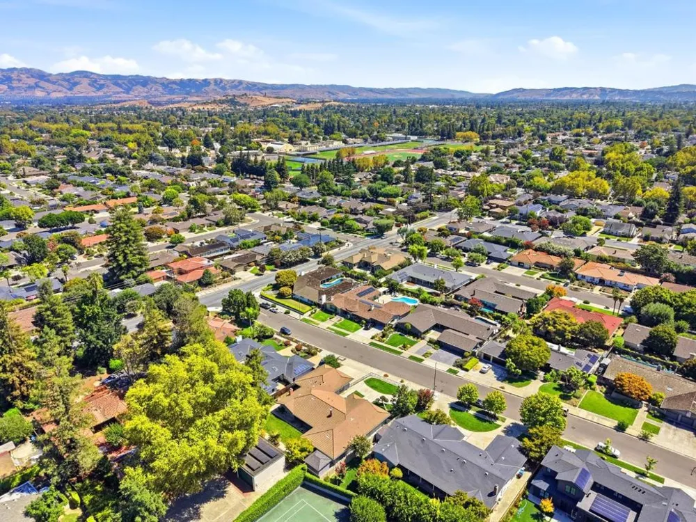 1427 Glen Ellen Way San Jose, CA 95125