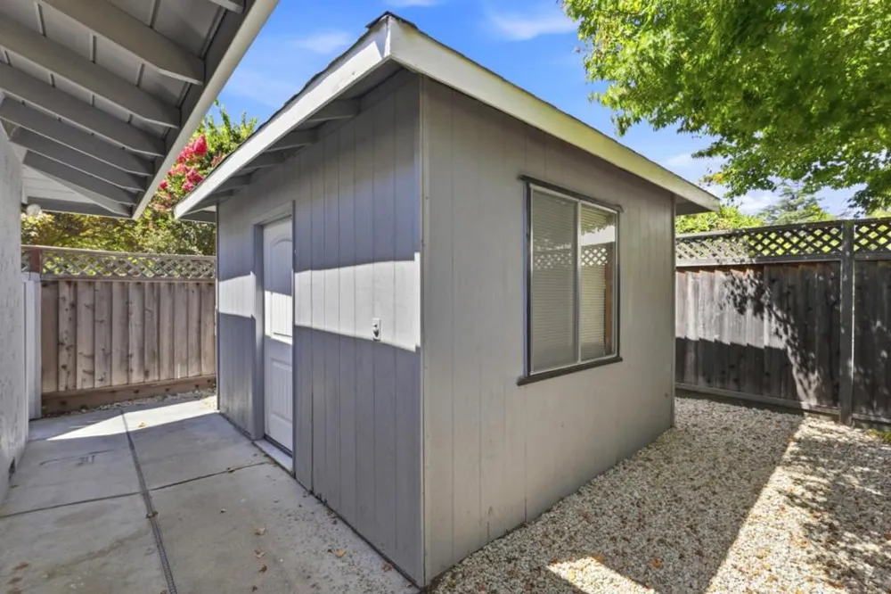 1427 Glen Ellen Way San Jose, CA 95125