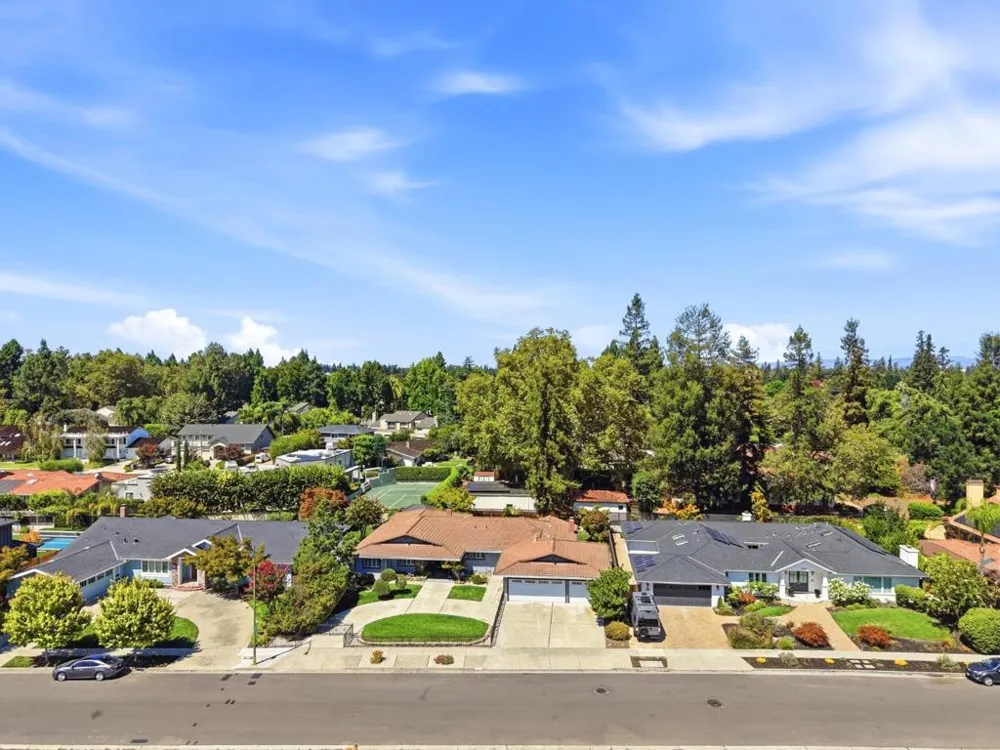 1427 Glen Ellen Way San Jose, CA 95125