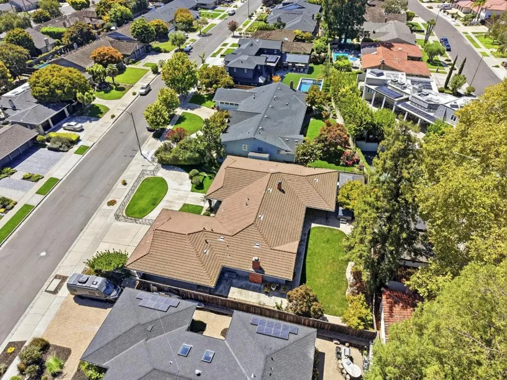 1427 Glen Ellen Way San Jose, CA 95125