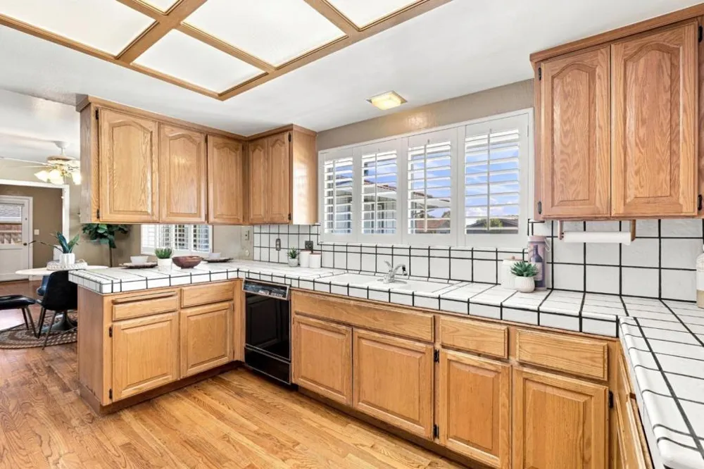 1427 Glen Ellen Way San Jose, CA 95125
