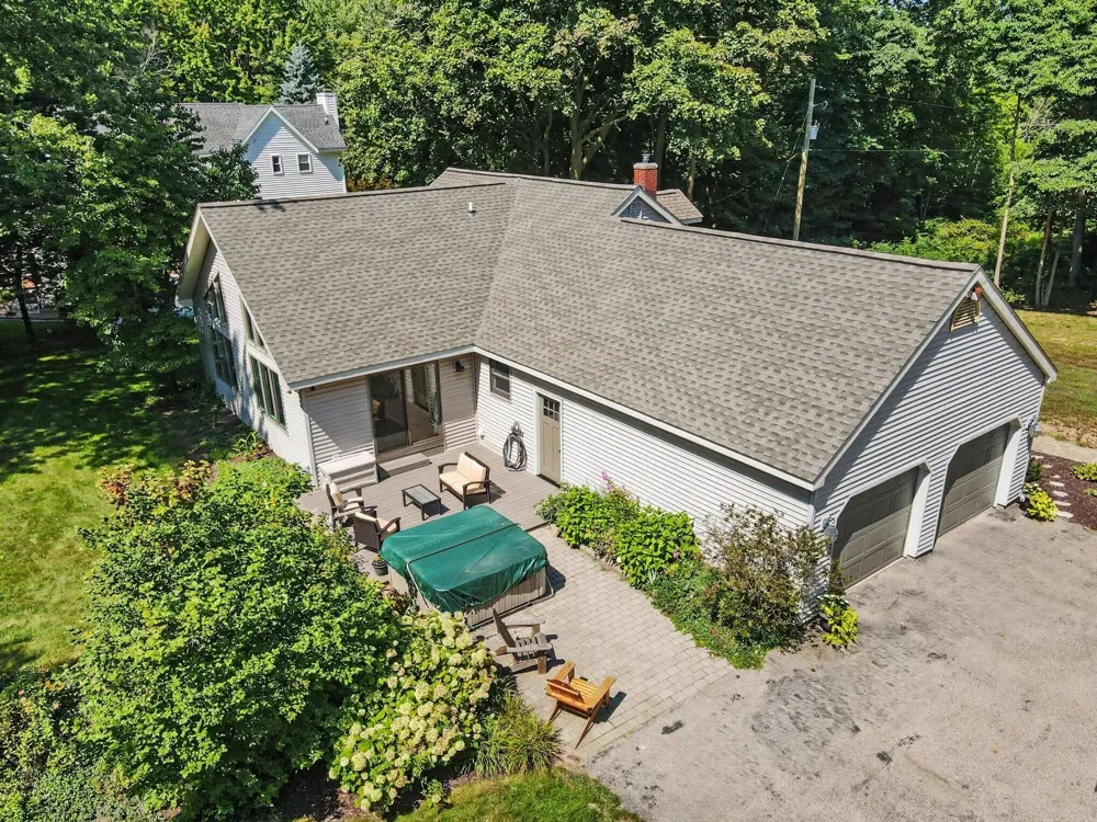 1538 W 32nd Street Holland, MI 49423
