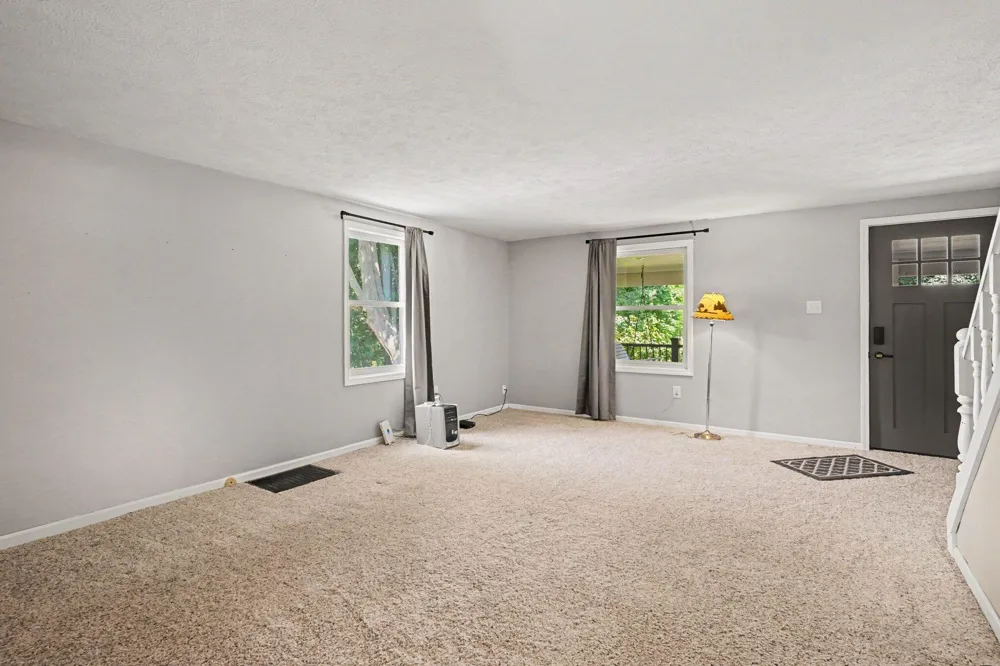 1538 W 32nd Street Holland, MI 49423