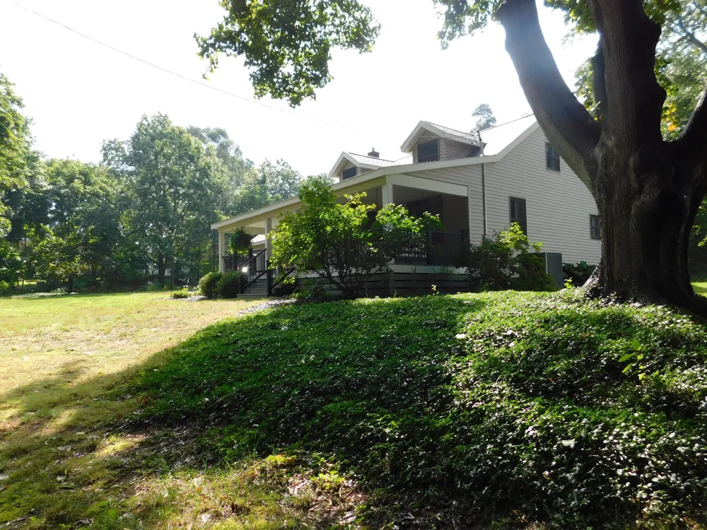 1538 W 32nd Street Holland, MI 49423