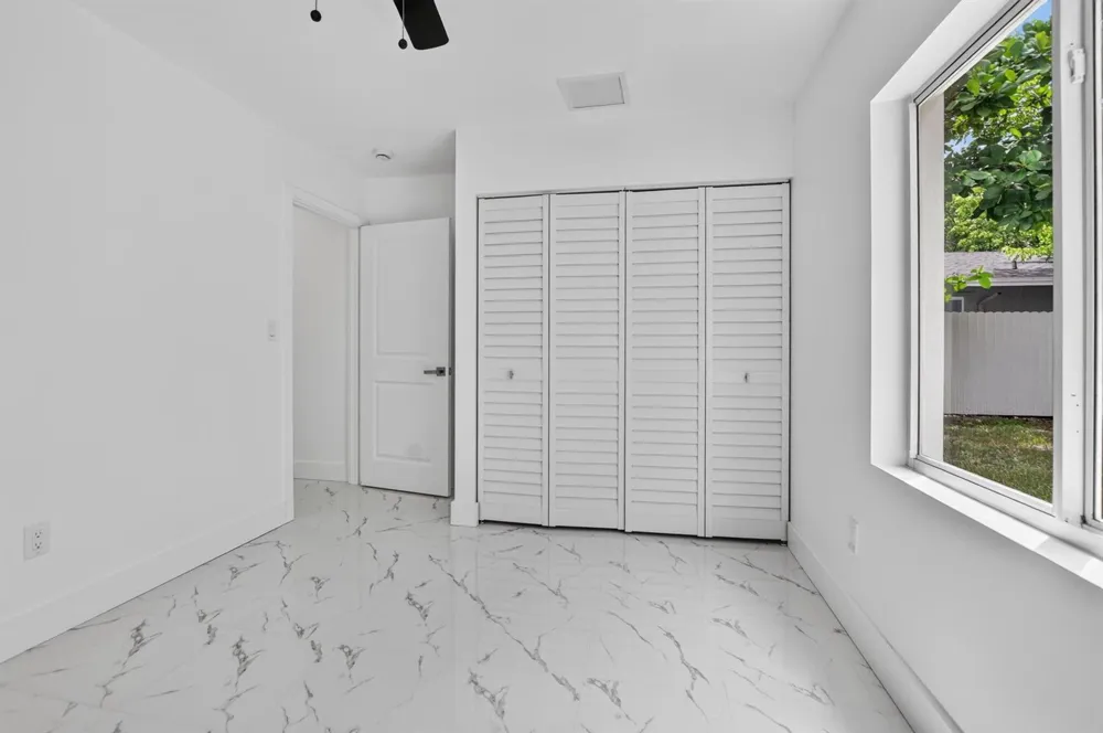 182 SW 6 STREET Deerfield Beach, FL 33441