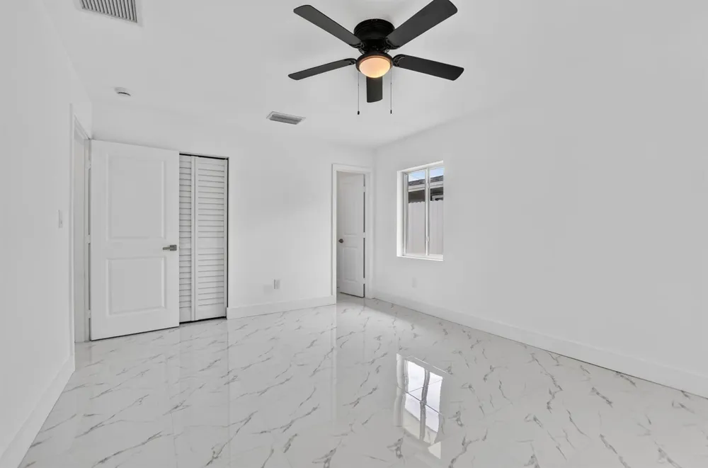 182 SW 6 STREET Deerfield Beach, FL 33441