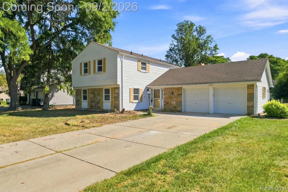 4856 Danbury Drive Troy City, MI 48085