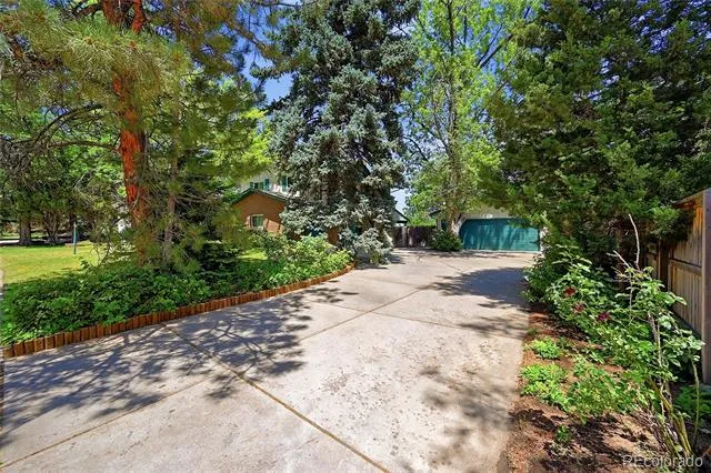 7582 S Ames Way Littleton, CO 80128