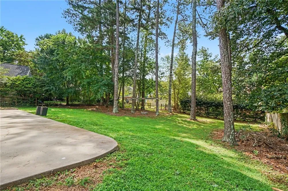 5709 Fairwood Drive NW Acworth, GA 30101