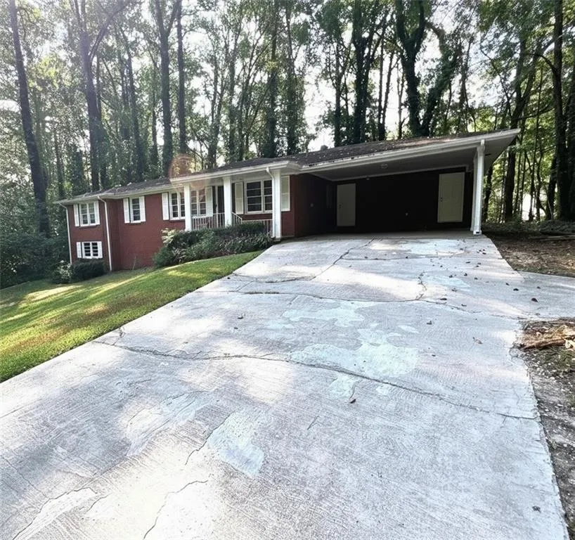 1555 Thunderwood Lane SW Mableton, GA 30126