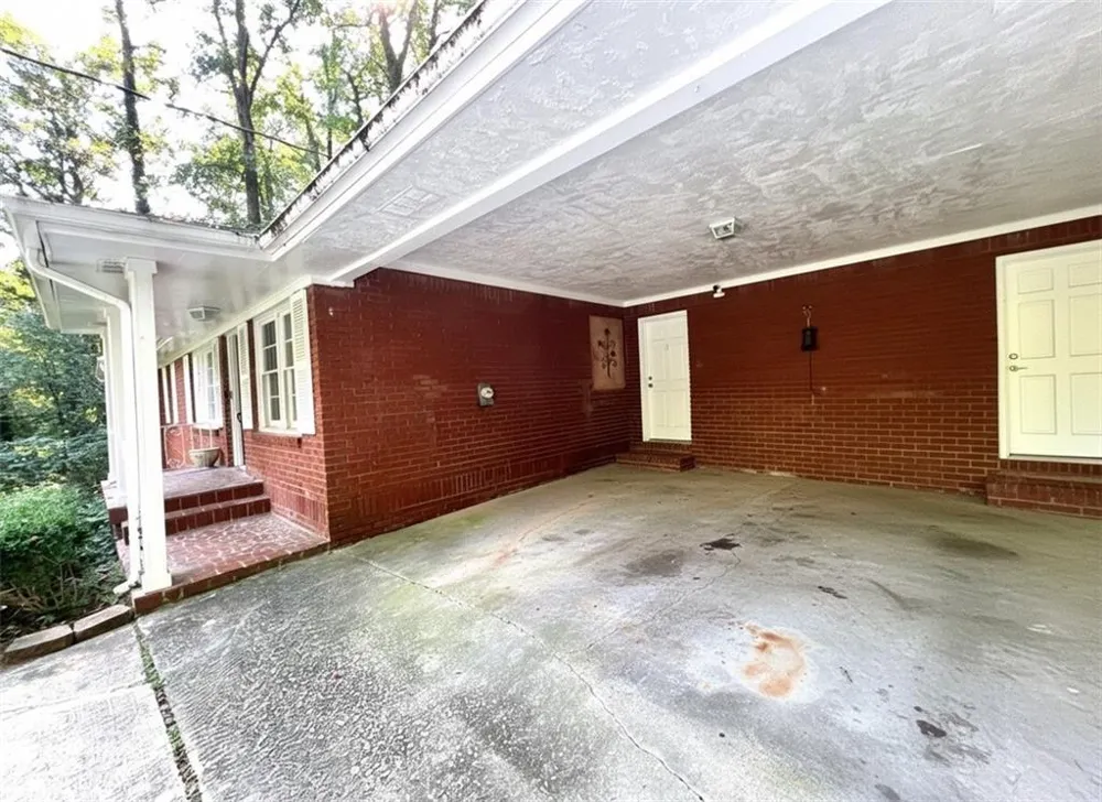 1555 Thunderwood Lane SW Mableton, GA 30126