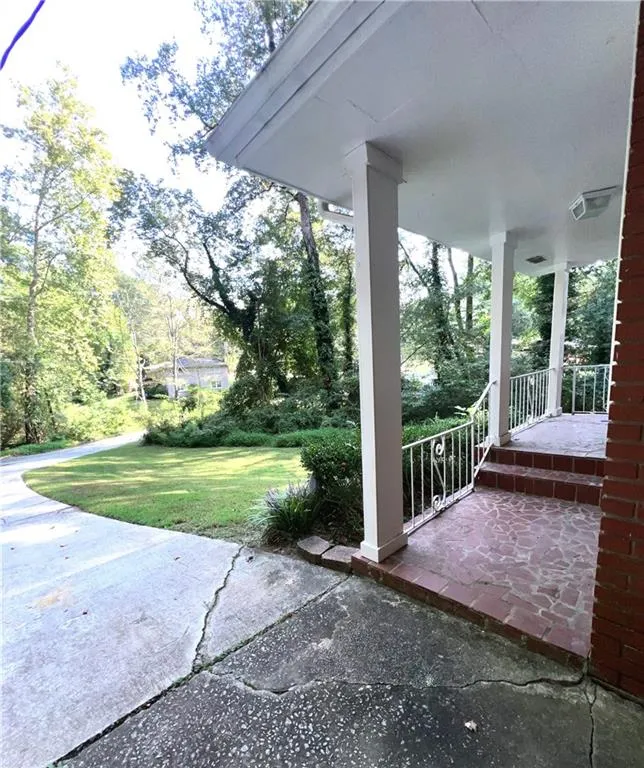 1555 Thunderwood Lane SW Mableton, GA 30126