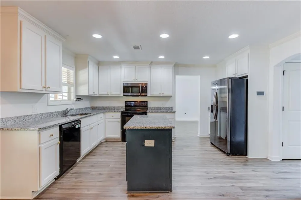 731 Peachtree Road Jefferson, GA 30549
