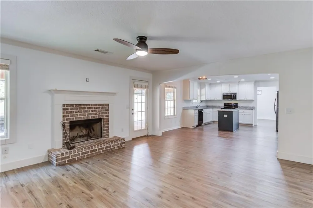 731 Peachtree Road Jefferson, GA 30549