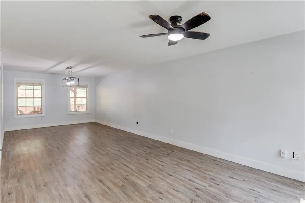 731 Peachtree Road Jefferson, GA 30549