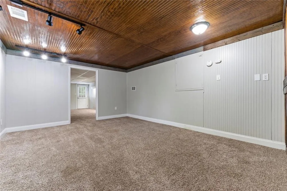 2754 Georgian Terrace Marietta, GA 30068