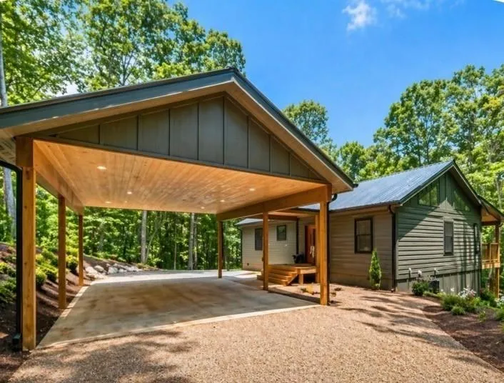 191 Oakwood Road Blairsville, GA 30512