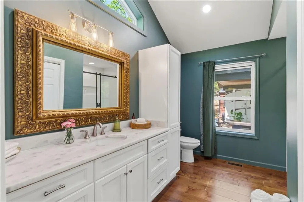191 Oakwood Road Blairsville, GA 30512