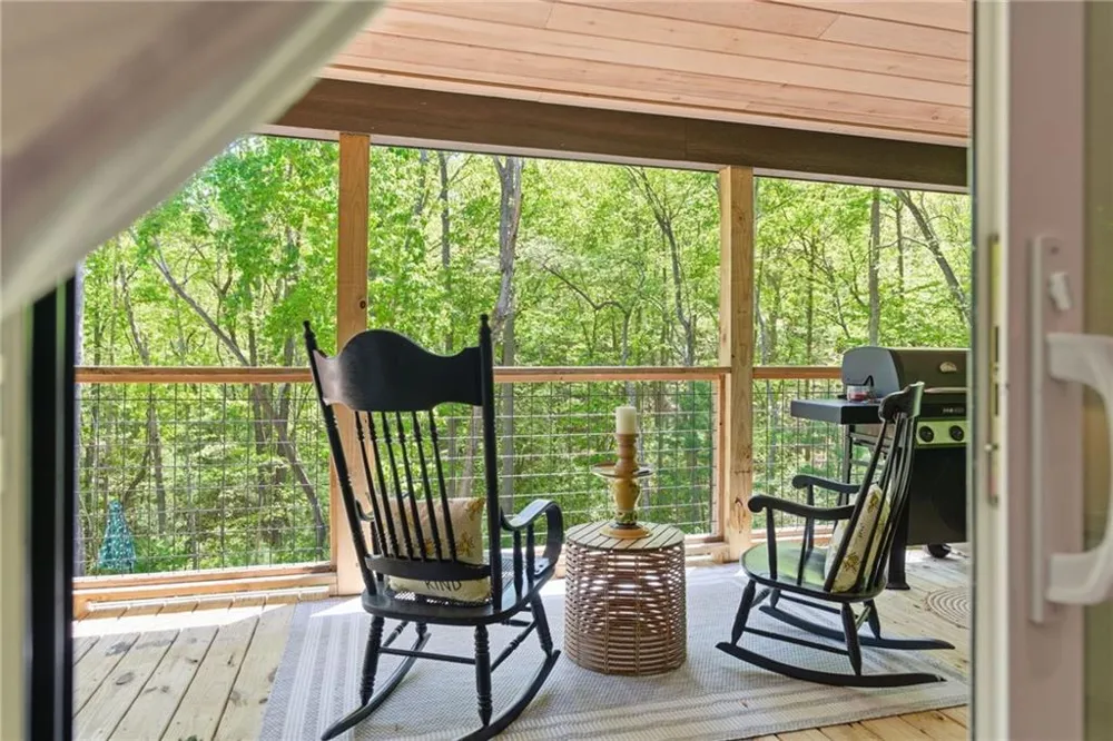 191 Oakwood Road Blairsville, GA 30512