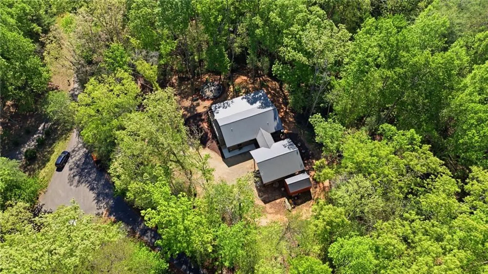191 Oakwood Road Blairsville, GA 30512