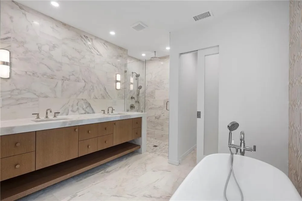 366 Blackland Road NW Atlanta, GA 30342