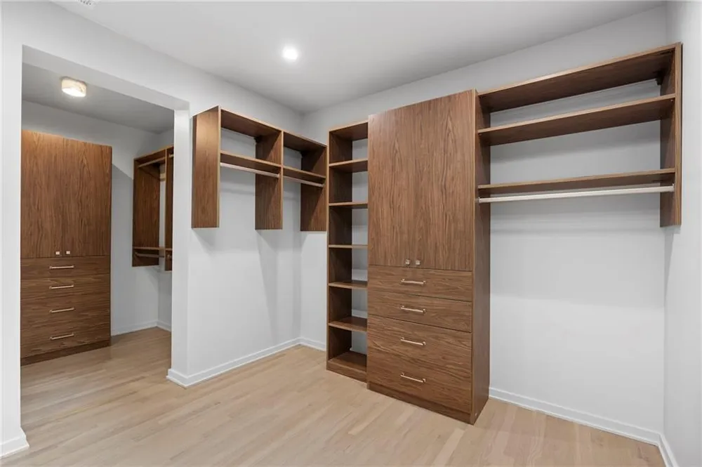 366 Blackland Road NW Atlanta, GA 30342