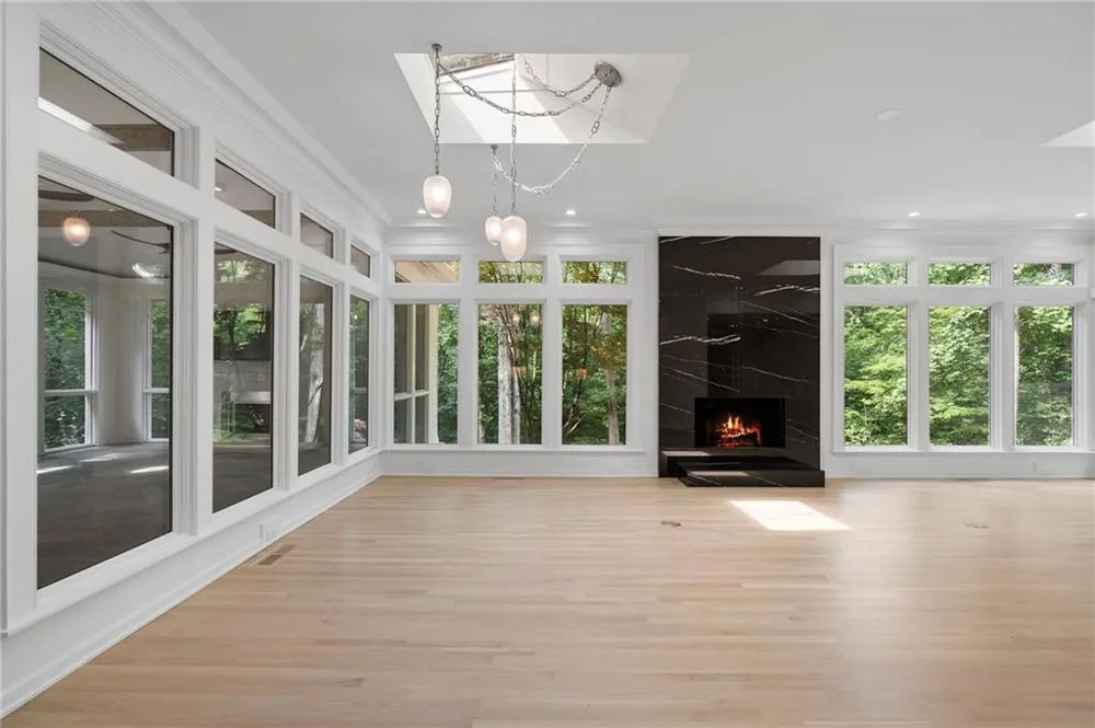 366 Blackland Road NW Atlanta, GA 30342