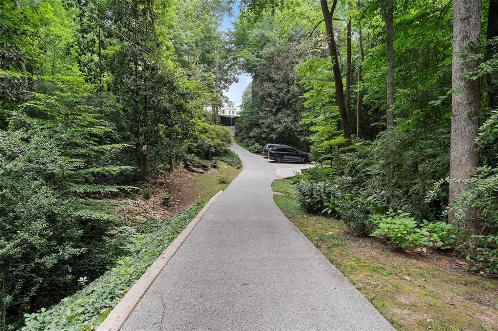 366 Blackland Road NW Atlanta, GA 30342