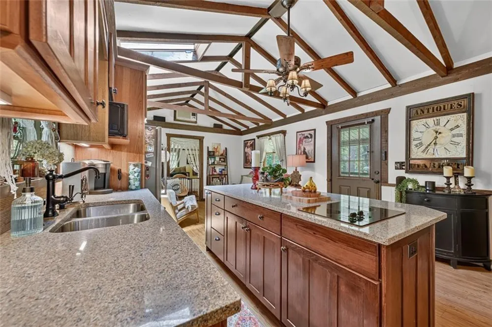 100 Wing Circle Ellijay, GA 30536