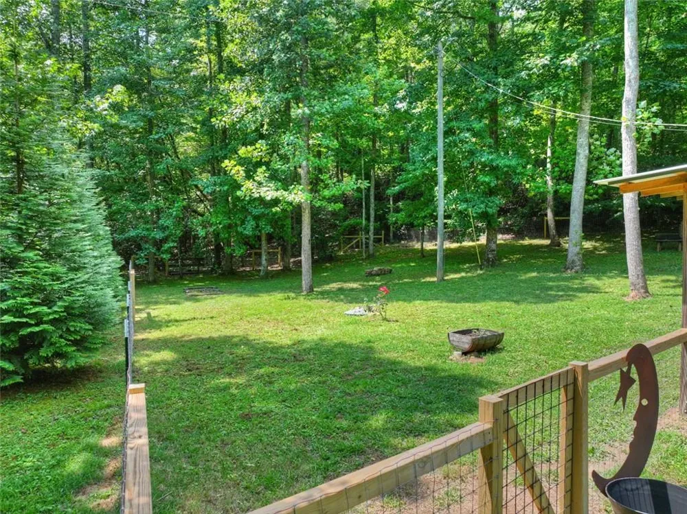 100 Wing Circle Ellijay, GA 30536