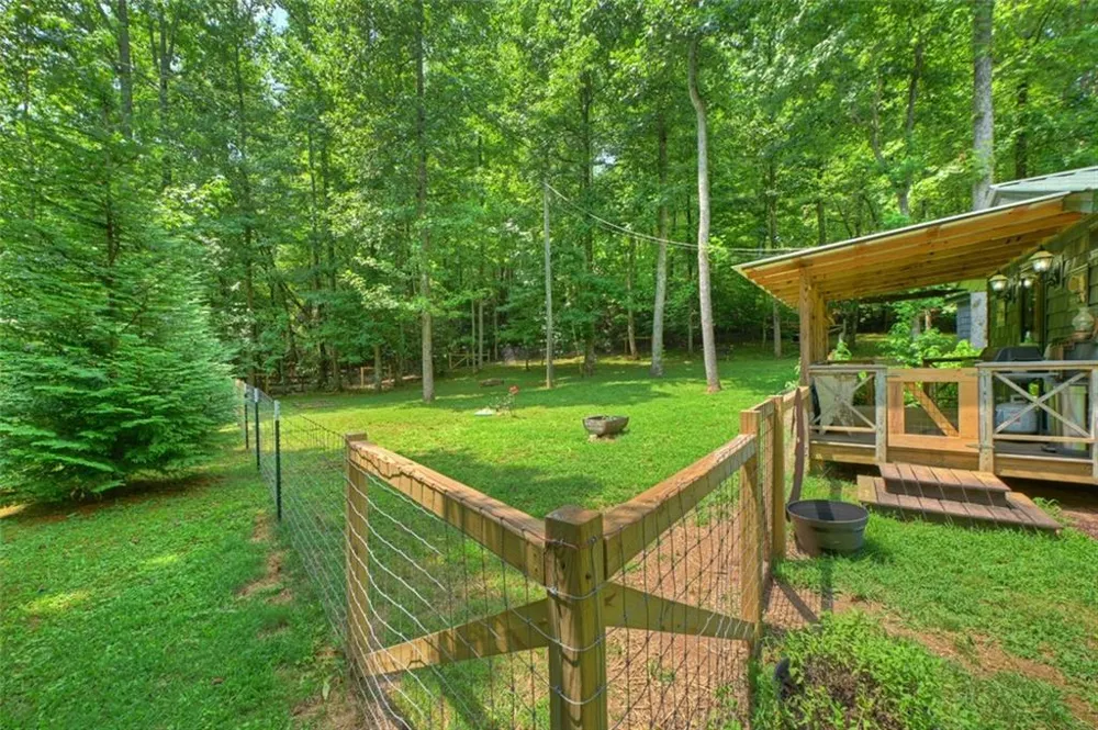 100 Wing Circle Ellijay, GA 30536
