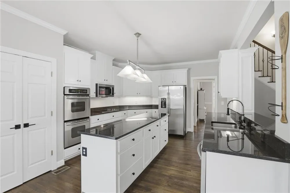 3663 Walden Lane Acworth, GA 30102