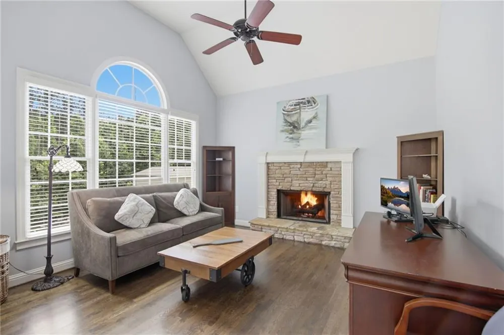 3663 Walden Lane Acworth, GA 30102