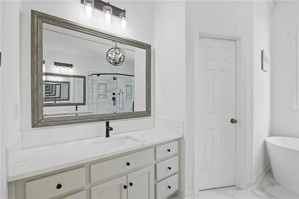 3663 Walden Lane Acworth, GA 30102