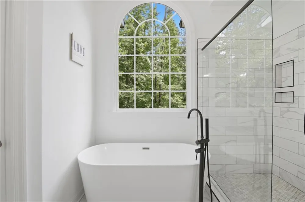 3663 Walden Lane Acworth, GA 30102