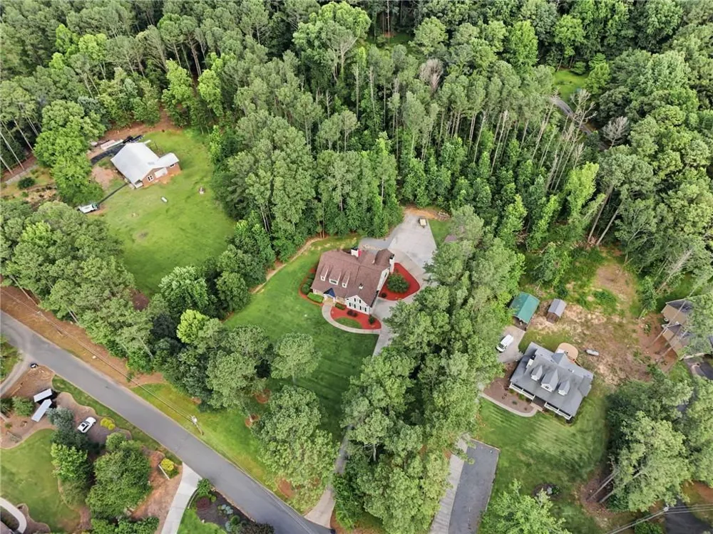 3663 Walden Lane Acworth, GA 30102