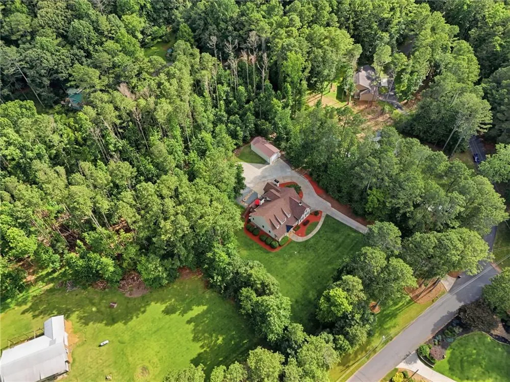 3663 Walden Lane Acworth, GA 30102