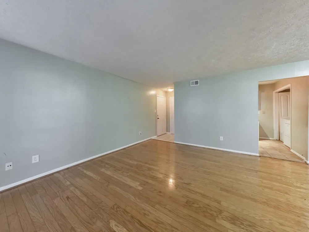 5155 Roswell Road #1 Atlanta, GA 30342