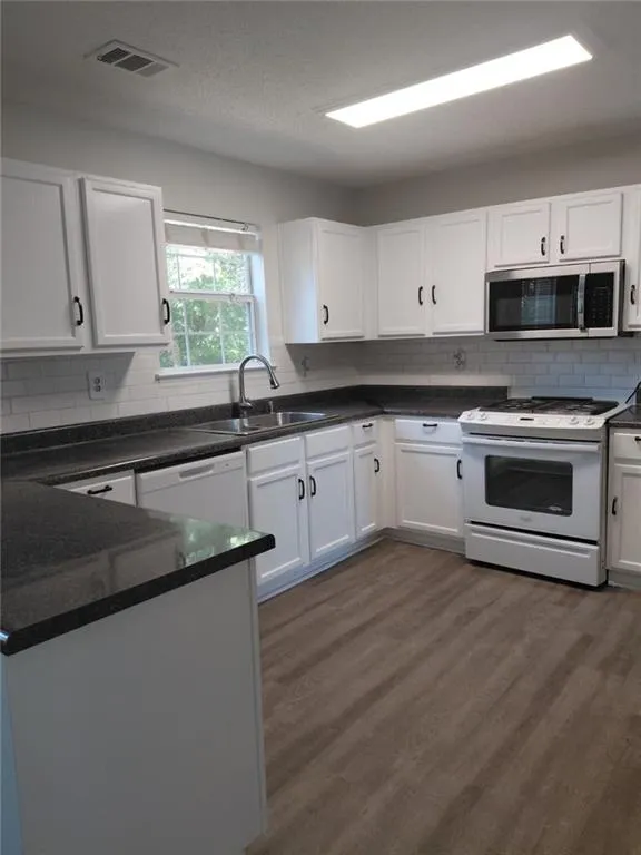 3635 Spring Mesa Drive Snellville, GA 30039