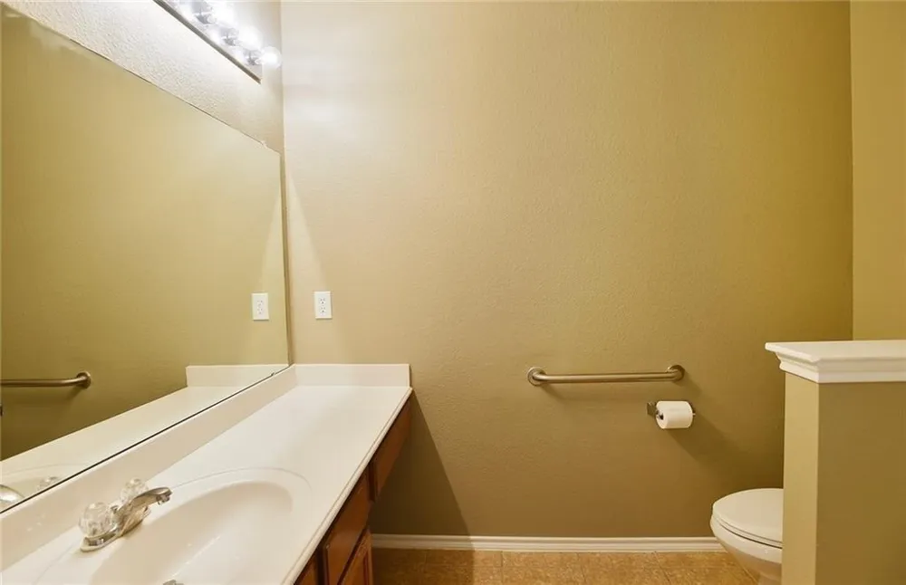 9109 Nathaniel Drive Providence Village, TX 76227