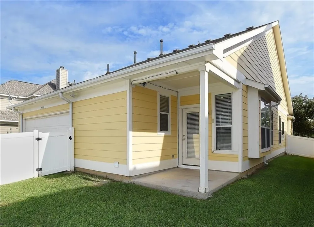 9109 Nathaniel Drive Providence Village, TX 76227