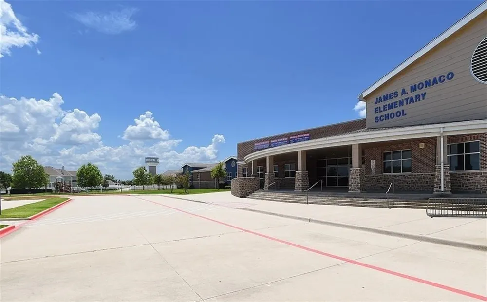 9109 Nathaniel Drive Providence Village, TX 76227