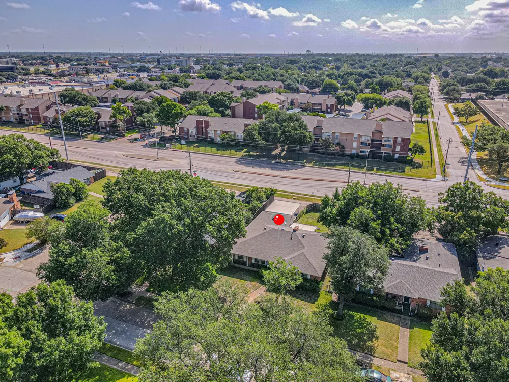 5324 Urban Crest Street Dallas, TX 75227