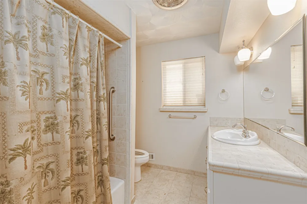 5324 Urban Crest Street Dallas, TX 75227