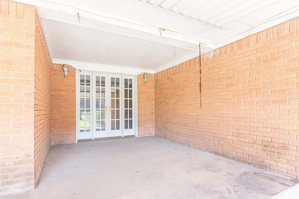 5324 Urban Crest Street Dallas, TX 75227